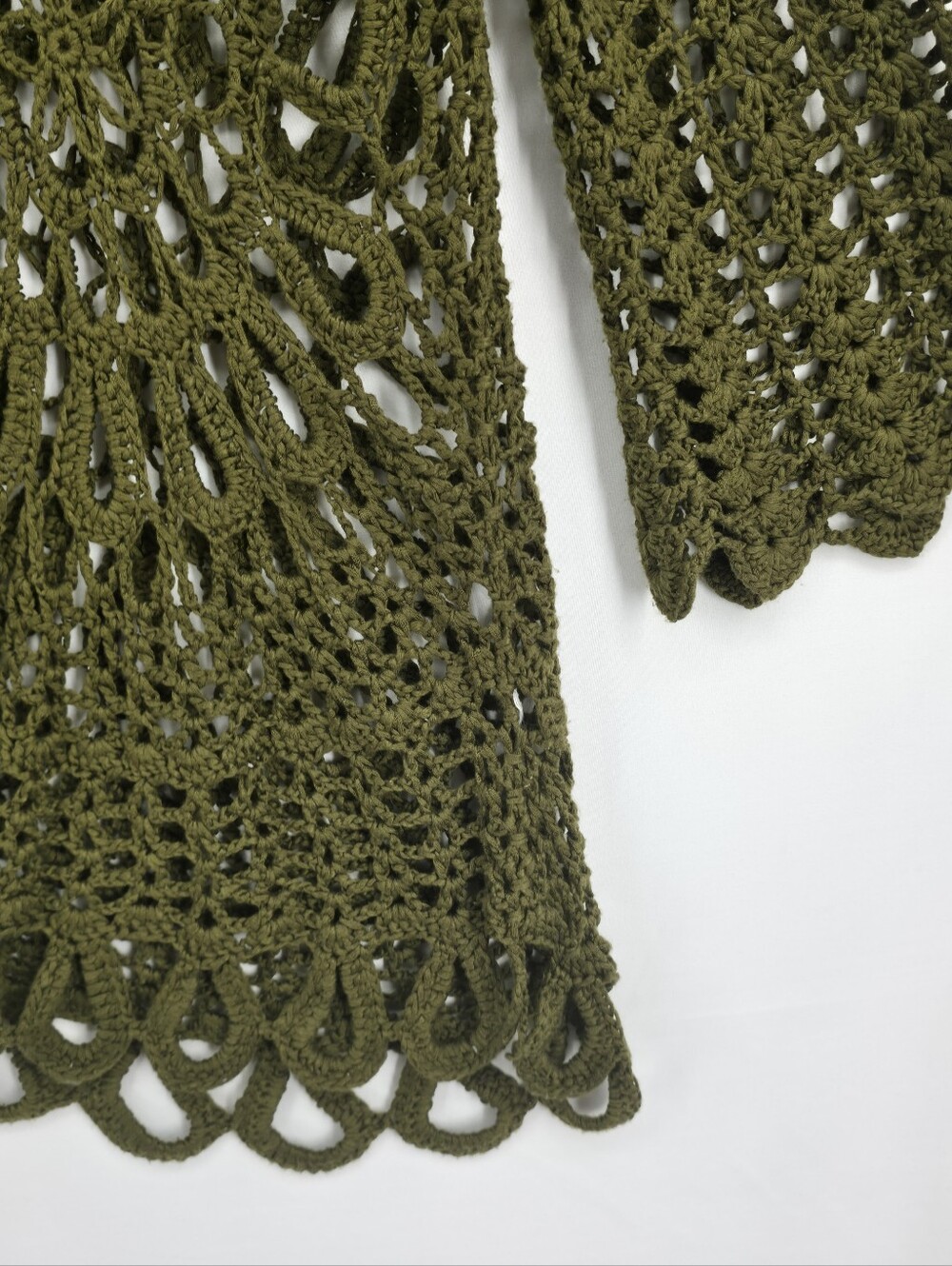 Vintage 90s Olive Crochet Asymmetrical Knit Top Bell Sleeve Boho Coastal Medium - Picture 6 of 10